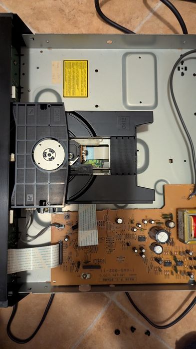 Cd player Sony CDP M305