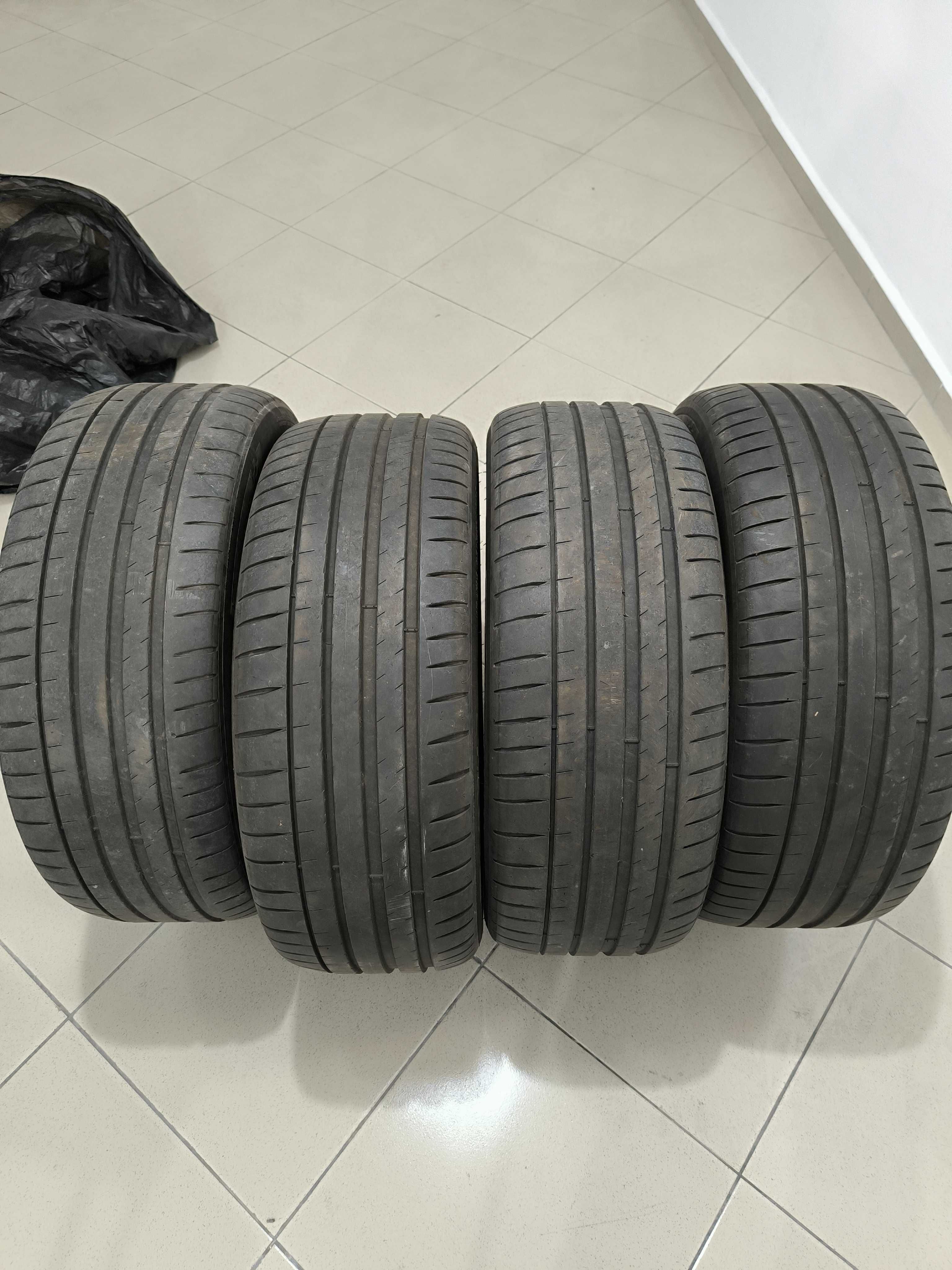 Летни гуми Michelin Pilot Sport 4 - 225 55 17