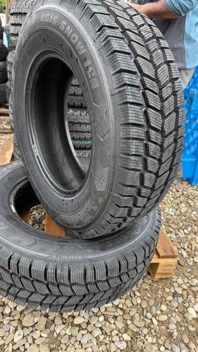 Cauciucuri 225 70 15 C Radburg AGIS SNOW ICE M+S  dot2025