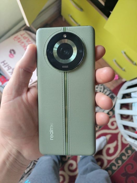 Продам реалми 11 про+ 5g