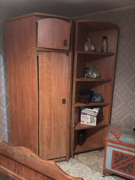 Продам шкаф вместимый з