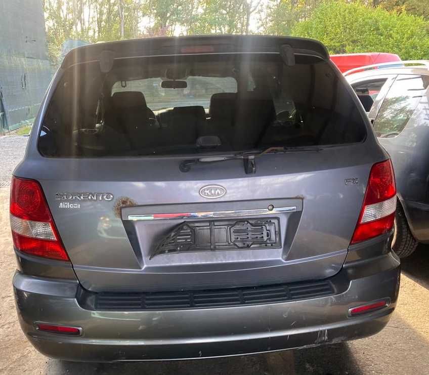 Кия Соренто 4Х4  2.5 CRDi  – Kia Sorento - 2004 - само на части