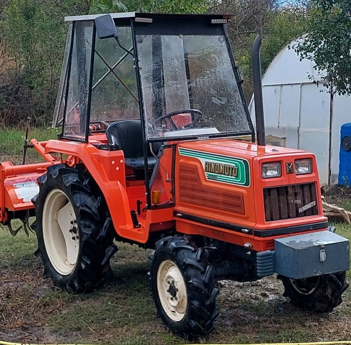 Vand Tractor 24 cp  4x4 decuplabil electronic cu cabina si acte pentru