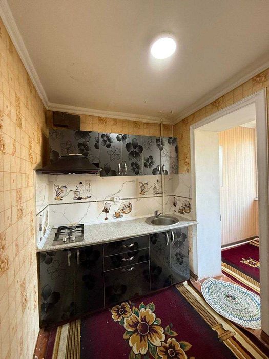 1 комнатная квартира на 3 этаже 30кв/м, в Самарканде