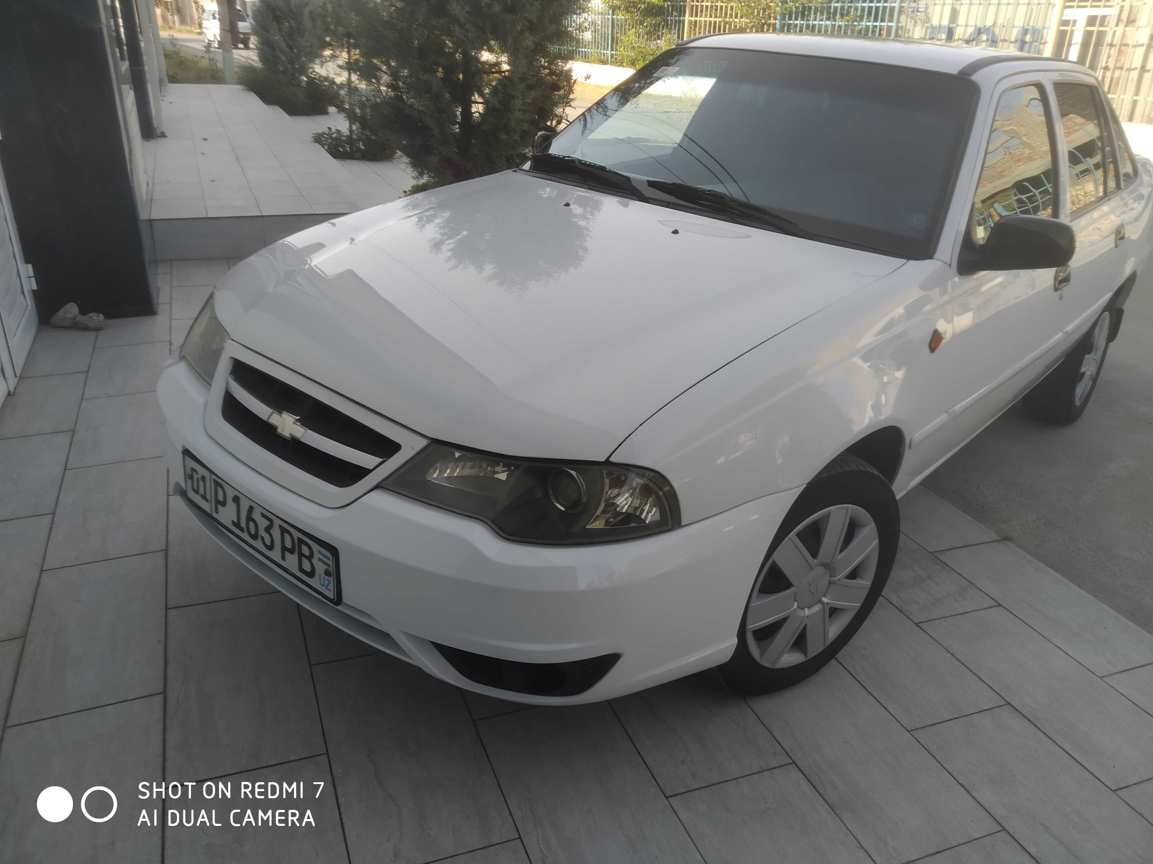 Nexia 2 Dons 1.6 sotiladi