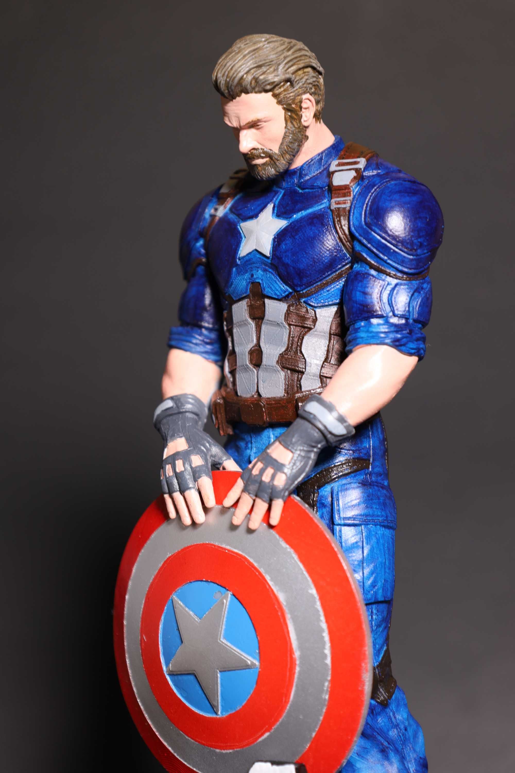 Figurine MARVEL-Avengers-Captain America