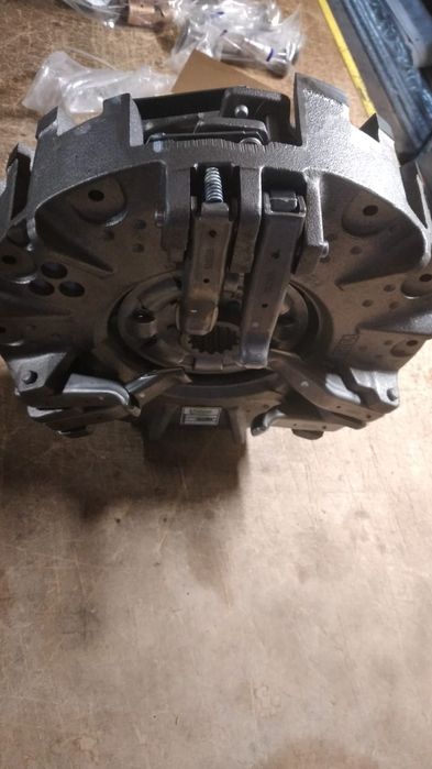 Placa presiune tractor lamborghini preț 2500 lei cu tva