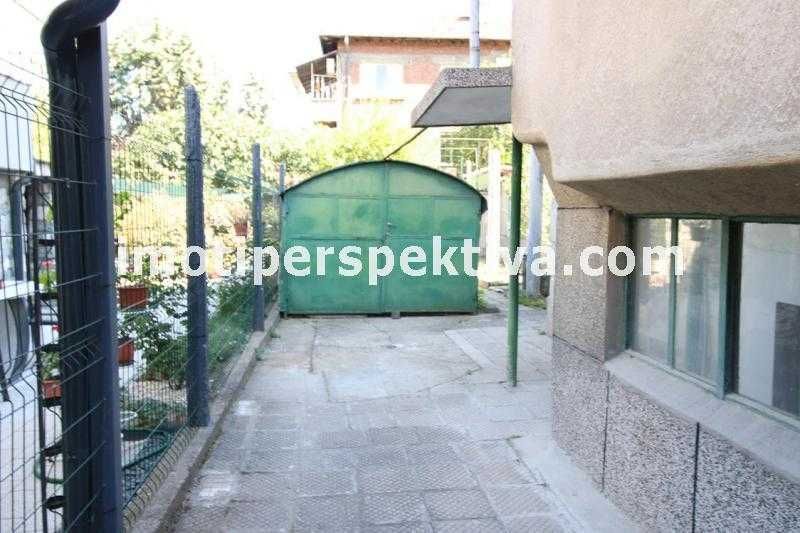 Продава се Етаж от къща в Пловдив, Христо Смирненски - 133 кв.м за 1113 €/кв.м - Снимка #12