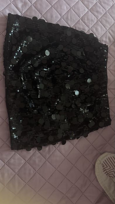 Блестяща пола с пайети