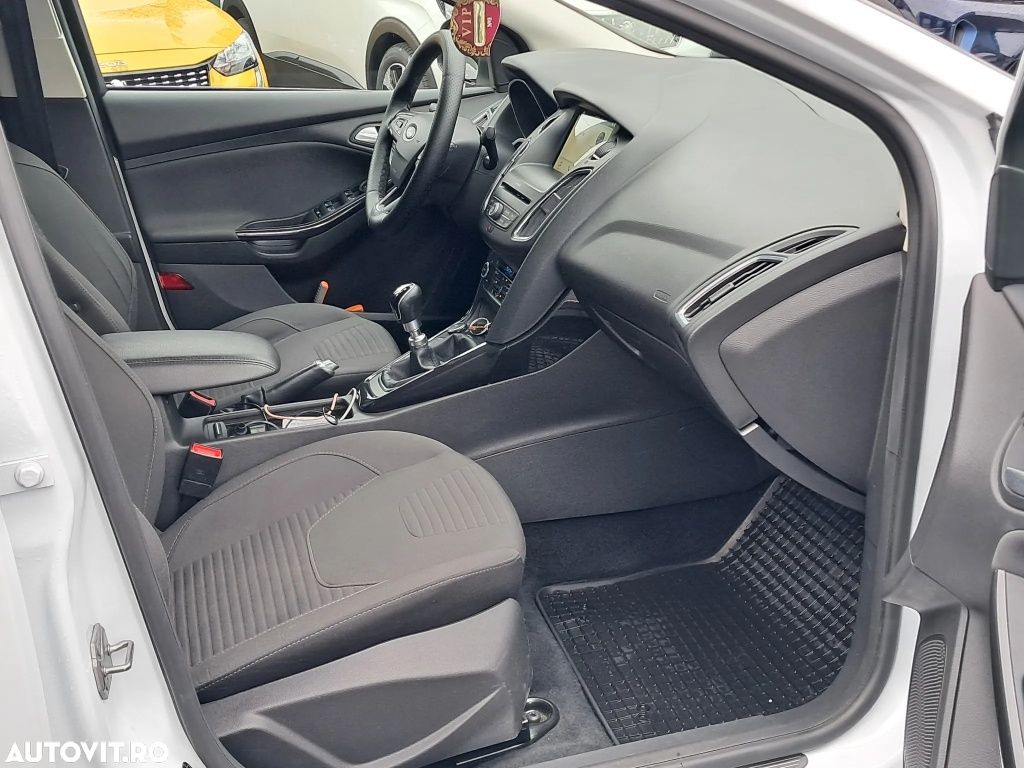 Vand Ford Focus 2018