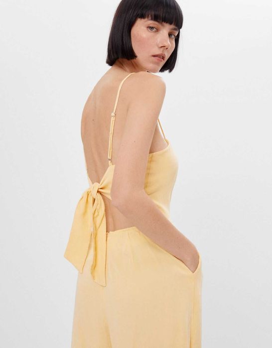 Salopeta lejera cu spate gol Bershka - 20% IN