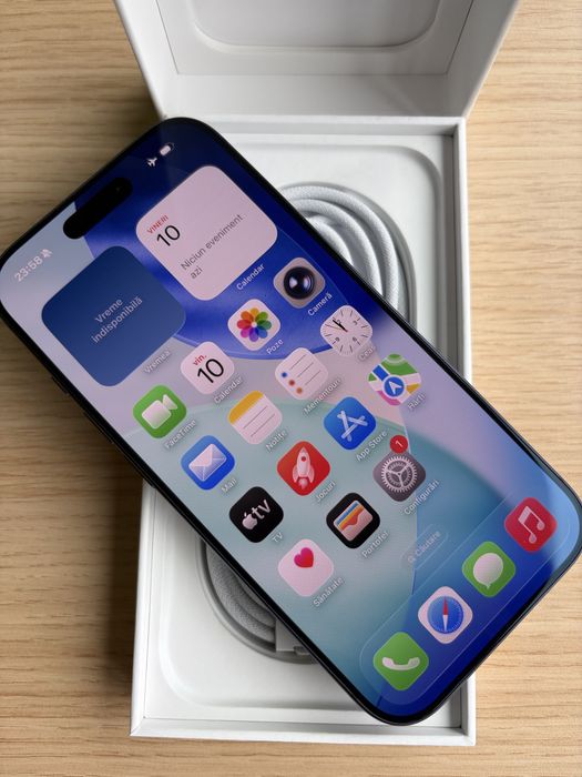 iPhone 17 pro la cutie, NOU
