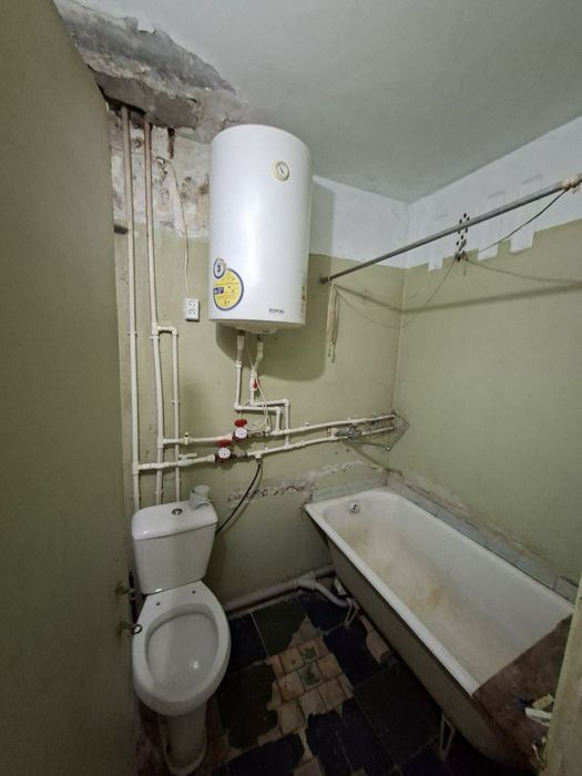 За.канал 3 этаж 1 хона эски план срочно сотилади