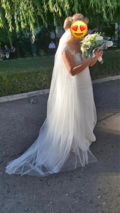 Rochie de mireasa ivoire