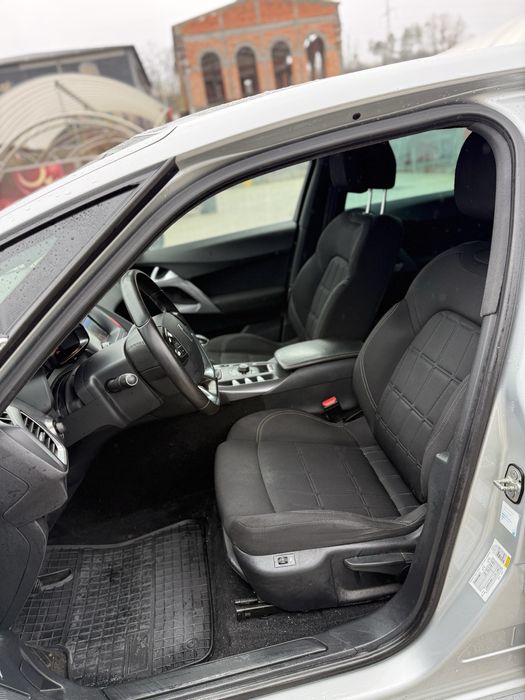 Citroen DS5 1.6 HDI diesel Euro 6 / MOTOR NOU! Ambreiaj nou!