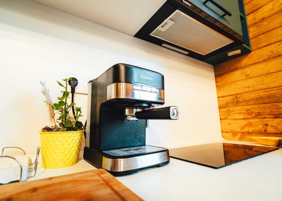 Нова година във Вили Безвремие - Къмпинг Созопол Еко