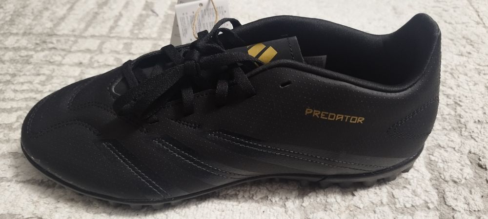 Стоножки Адидас predator club tf 42 2/3