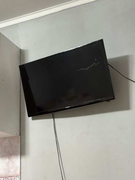 Продаю телевизор