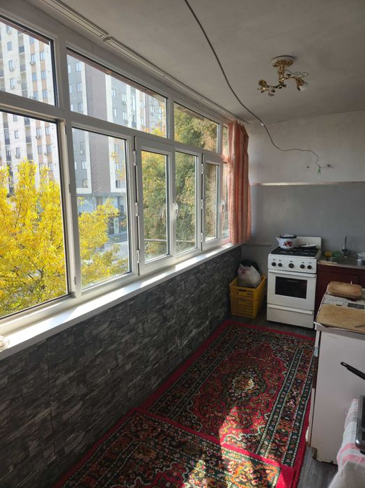 3 хонали квартира сотилади.
Андижон шахар марказида.