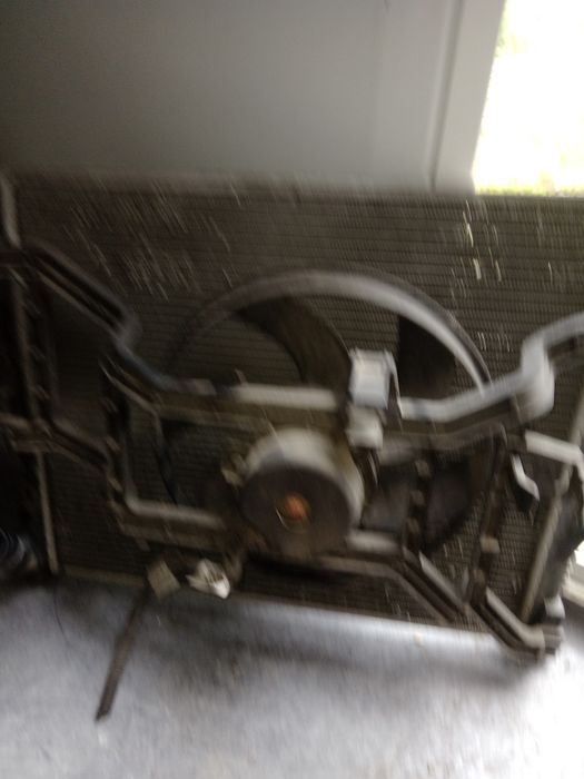 Vând alternator,radiator sandero 1,4.Bobina de inducție  Chrysler PT.