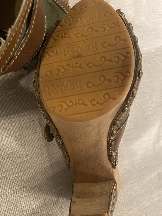 Saboti Replay, originali