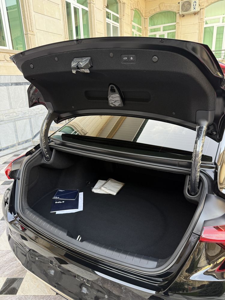 KIA K8 3.5 Full atmasferniy sotiladi