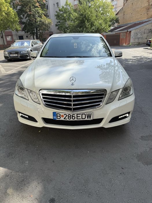 Mercedes-Benz E250