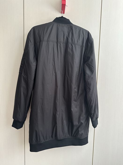 Мъжко черно яке Bershka S