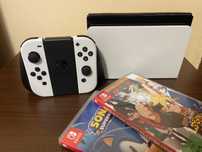 Vând Nintendo Switch OLED alb + 2 jocuri