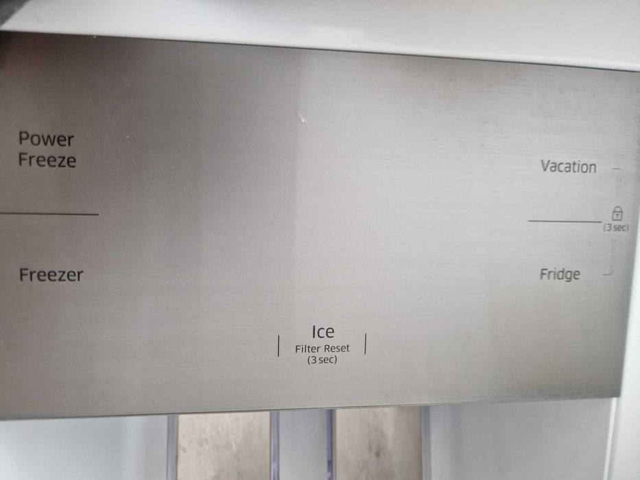 Frigider + congelator Samsung, nou, dublu, cu apă și gheață