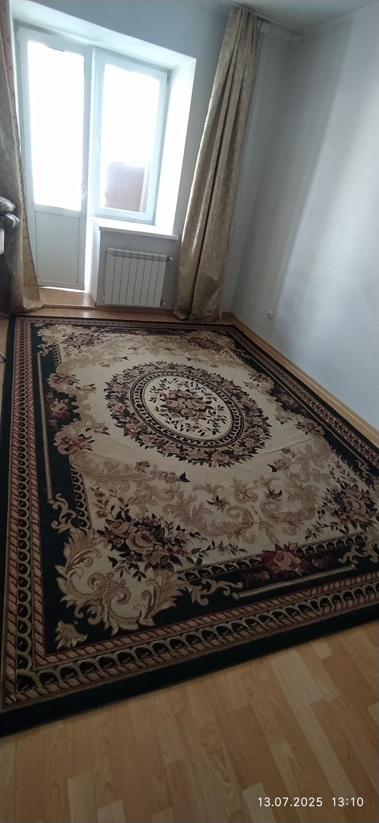 Палас в отличном состоянии 2,5х3,5