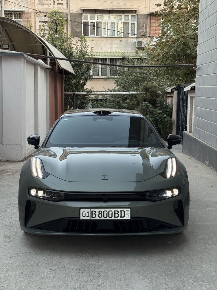 Zeekr 001 YOU Z-Sport