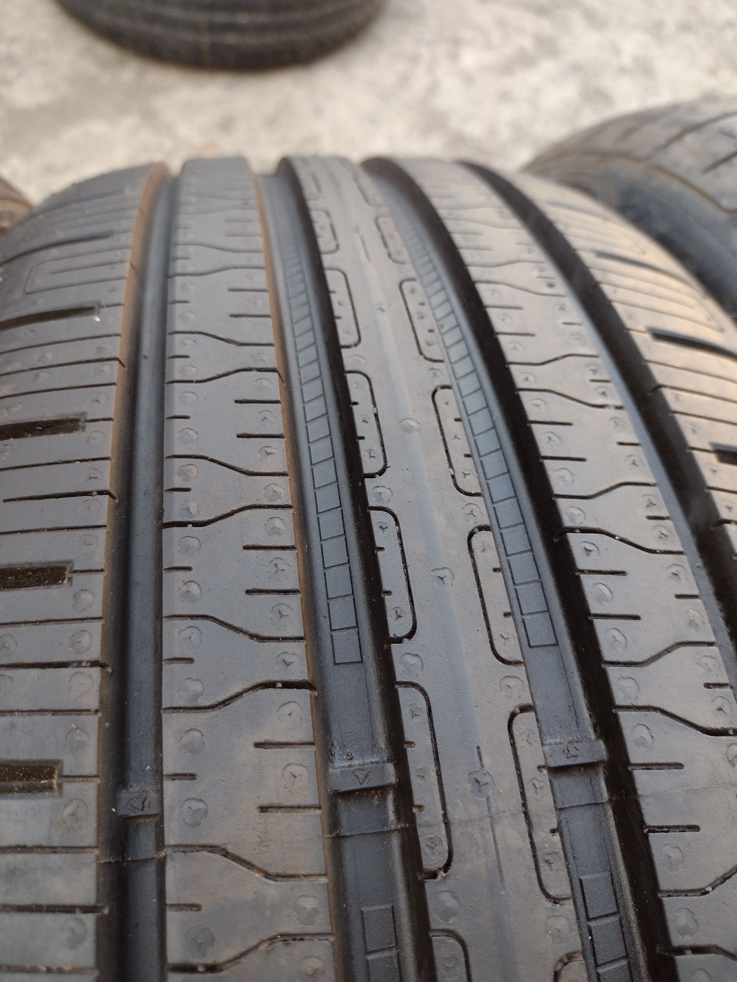 Нови 4бр.215/50/19 Good Year dot3520