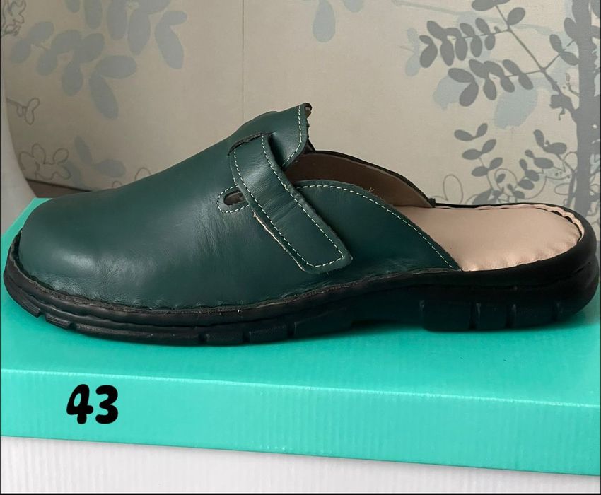 Saboti bărbați NOI piele naturala Nr 43