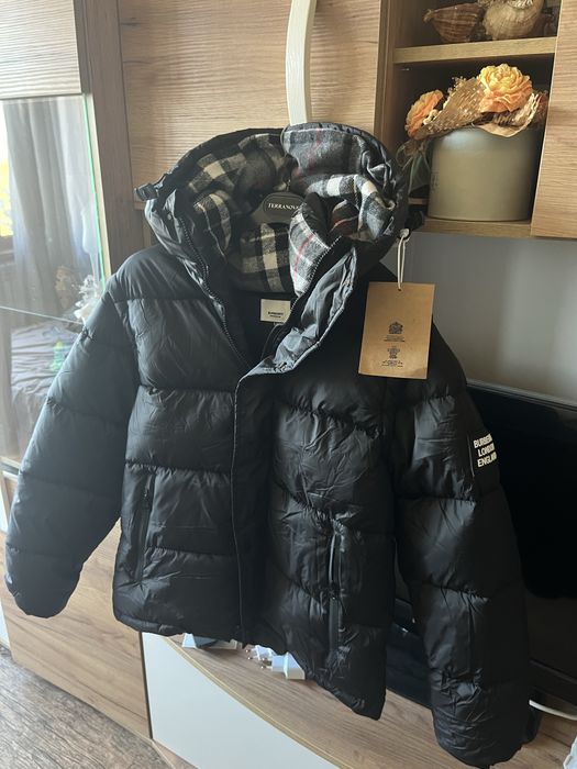 Burberry яке/грейка