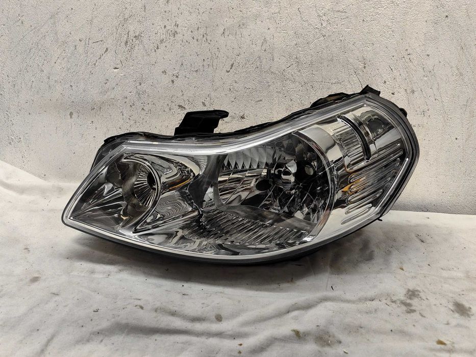 Фар сузуки  Suzuki SX4