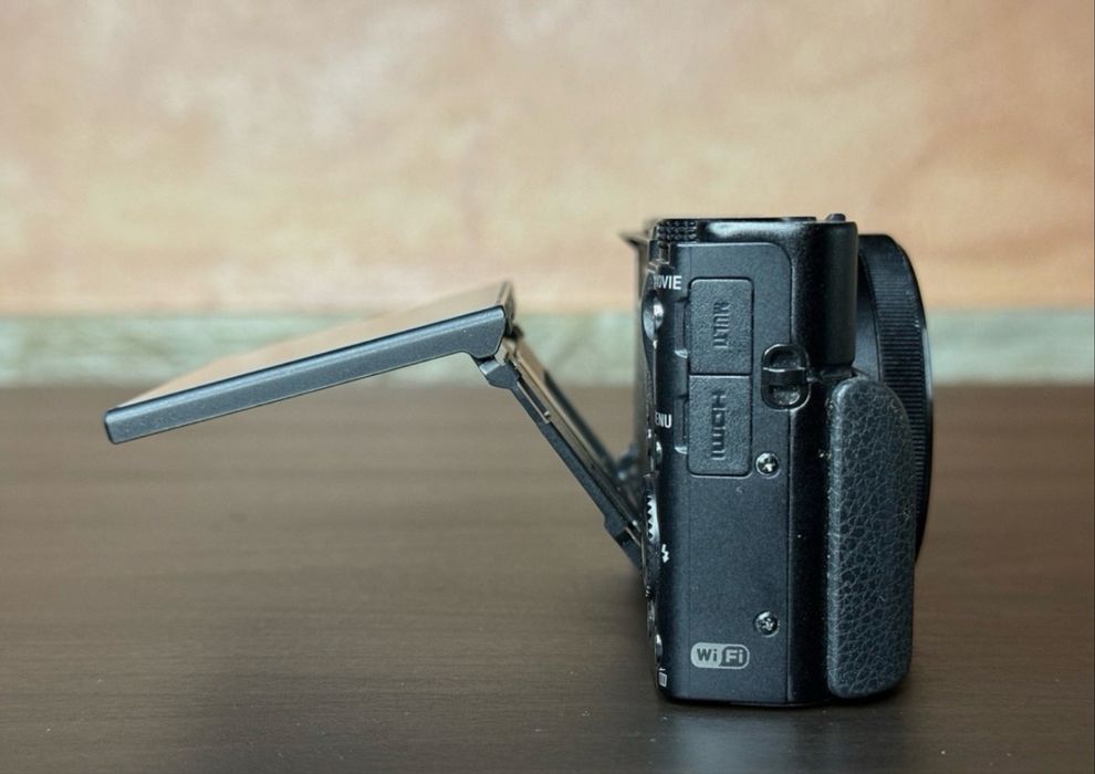 Sony Cyber-shot RX100 III