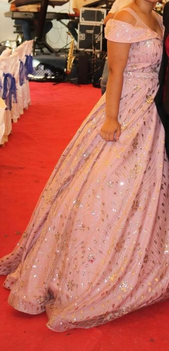 Официална дълга рокля