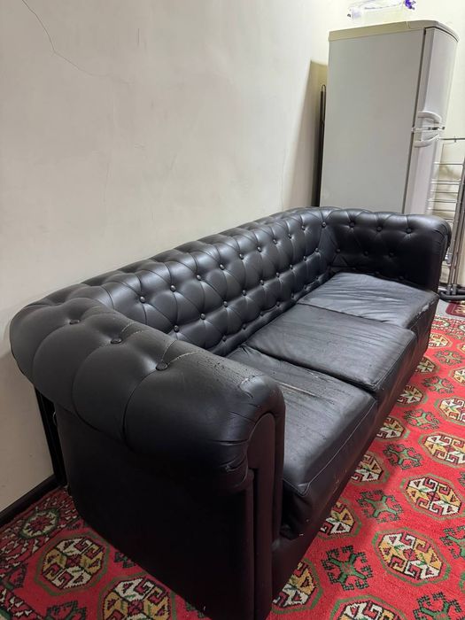 Kreslo divan sotladi holati rasmdagde