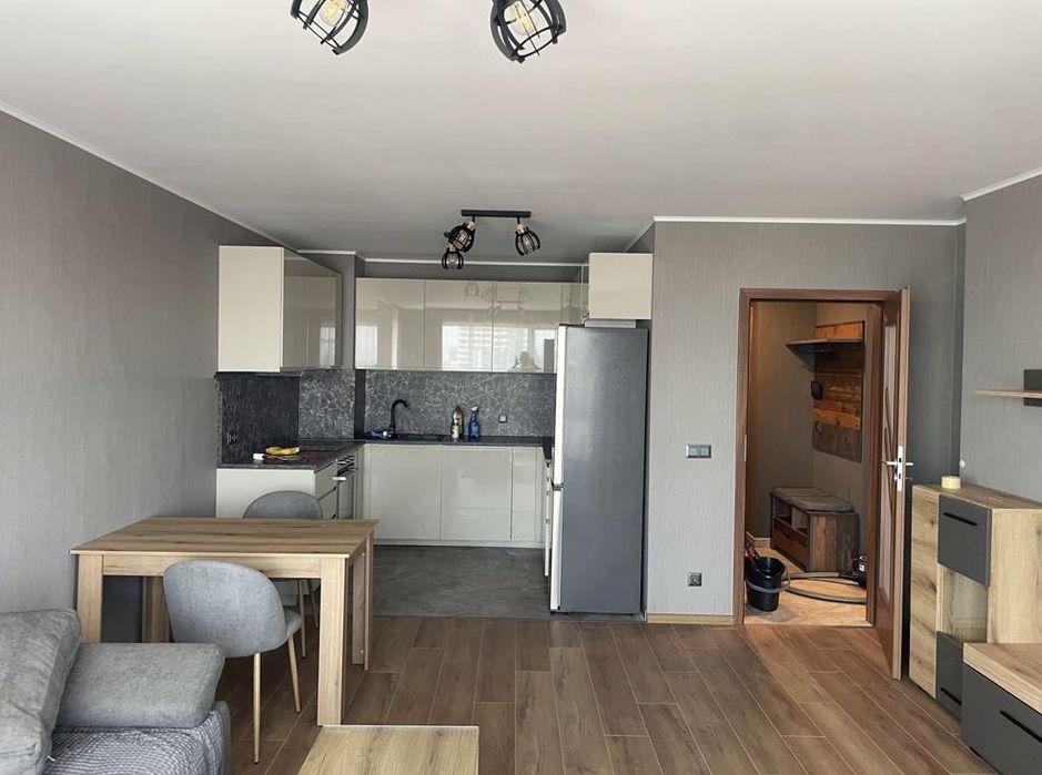 Дава се под наем Двустаен апартамент в София, Драгалевци - 70 кв.м за 899 € - Снимка #1