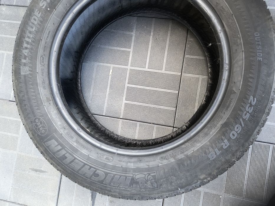 Două anvelope Michelin 235.60.R18 de vară