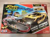Set de joaca cu 1 masinuta High Speed Racing Track Motormax