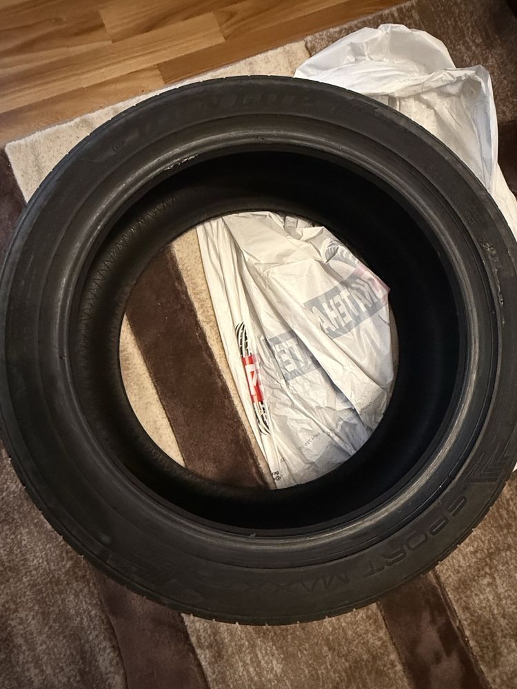 Летни гуми Dunlop 245 45 18 4 броя