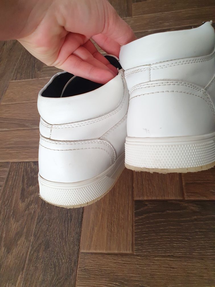 Zara pantofi sport piele