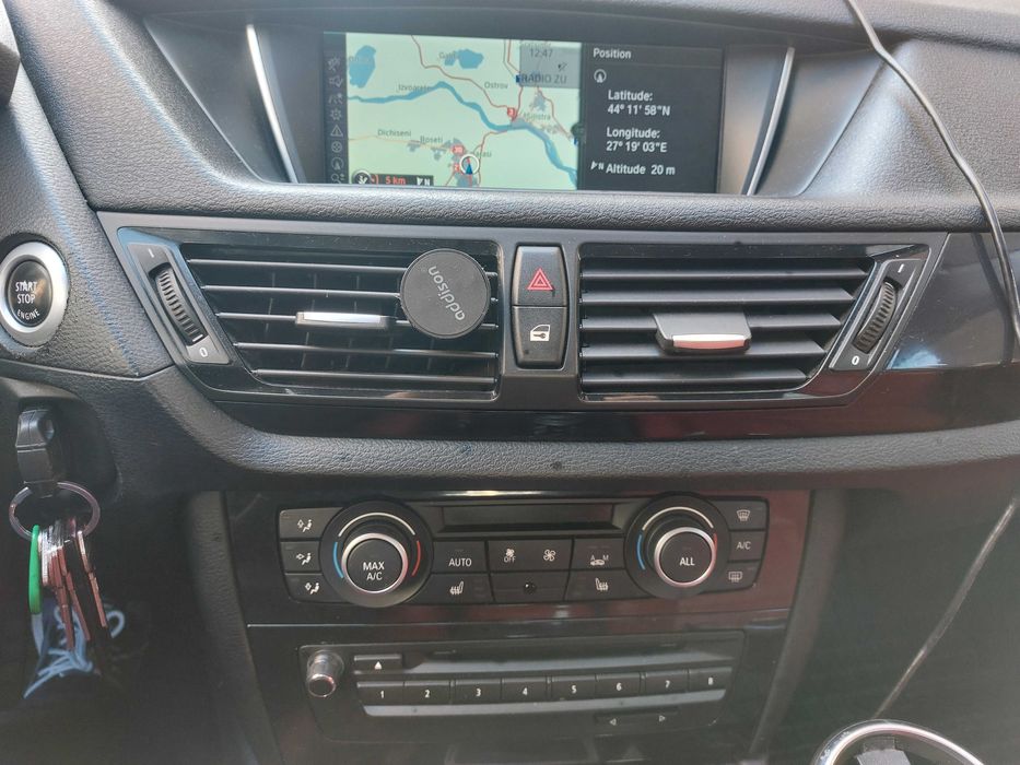 X1 automat joystic ,piele,navi,nu are probleme estetice sau mecanice