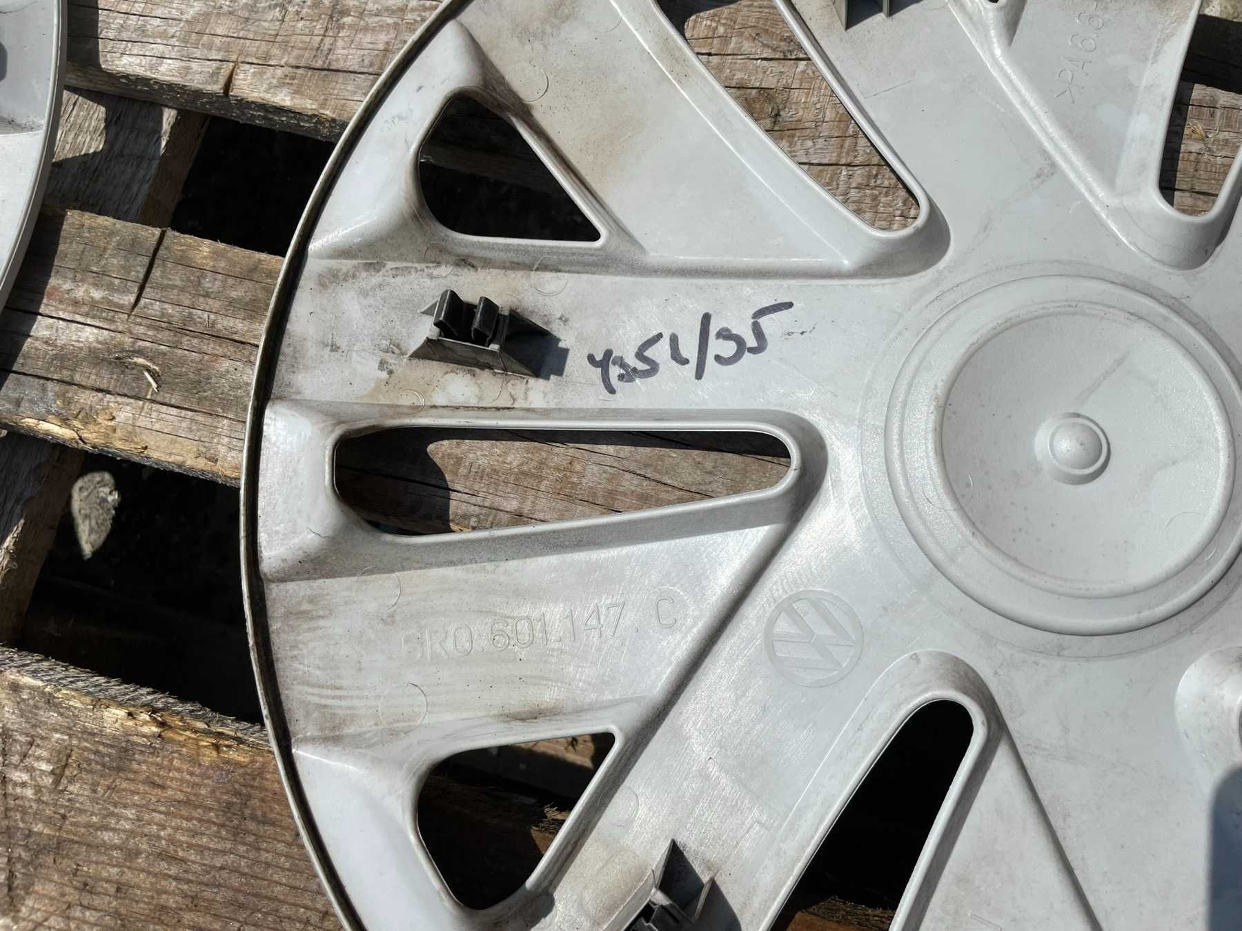 15 цола Тасове VW Polo Volkswagen Polo 6r0601147C Оригинал