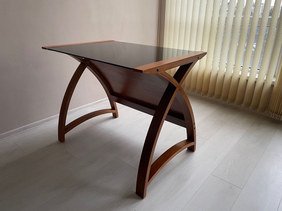 Красиво Бюро за дома или за офиса