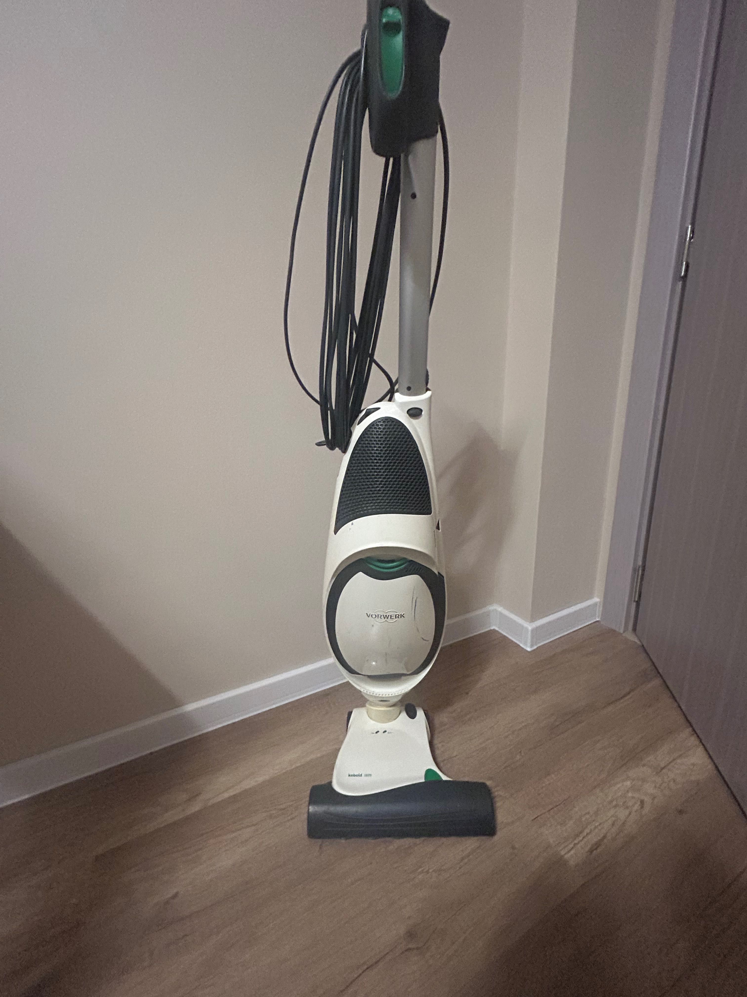 Прахосмукачка Vorwerk vk 150
