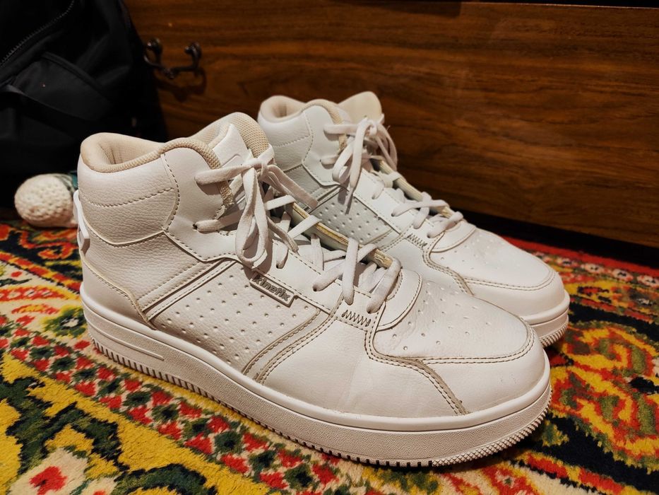 Мужские кроссовки