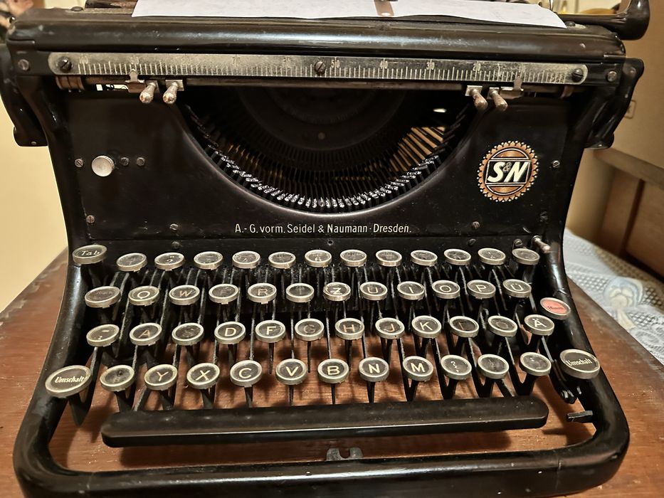 Masina scris retro antica vintage Seidel & Naumann Dresden ideal